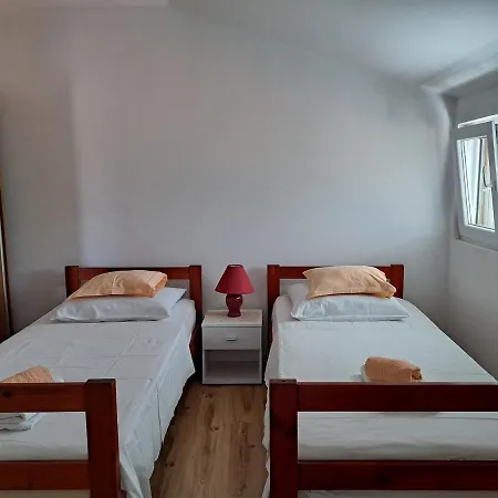 Apartment Gojko *