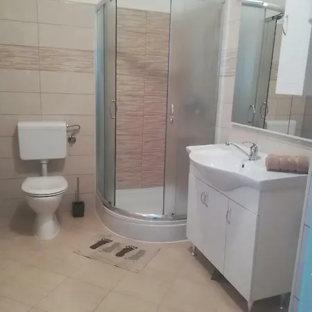 Gojko Apartment *